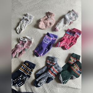 10 Pairs Of Toddler Roots Socks 0-12 Months + 12-24 Months